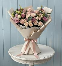 Букет цветов из:  Розы и Лизиантусы в Тургенево