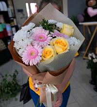 Букет цветов из:  Герберы, Розы и Хризантемы в Тургенево