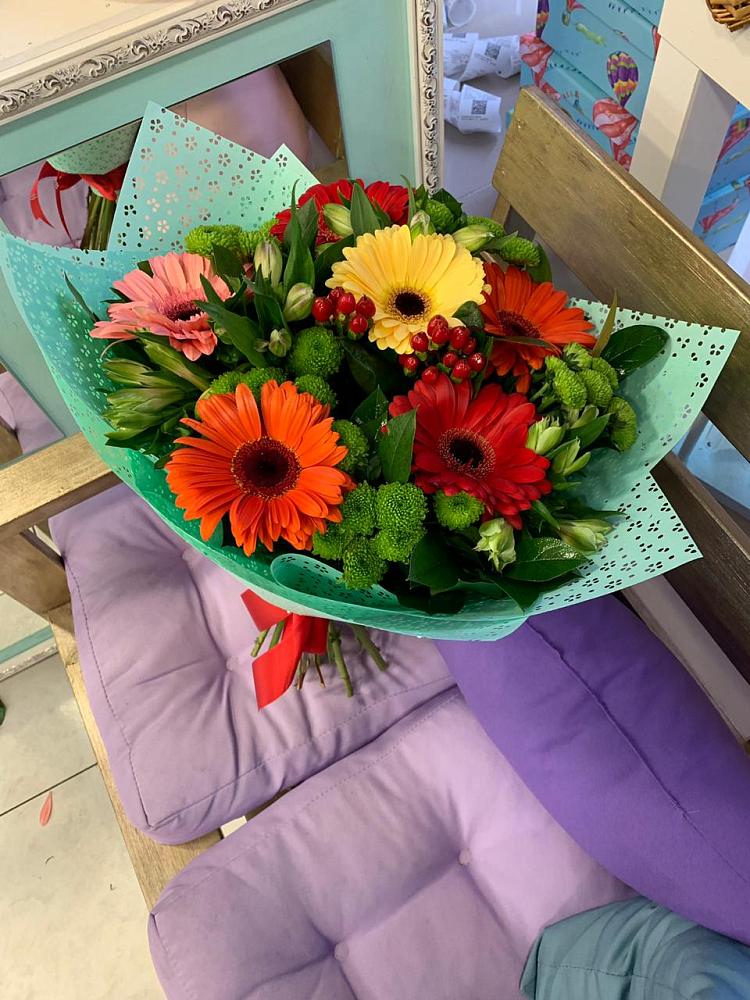 Букет цветов из: Герберы, Хризантемы и Альстромерии в Тургенево