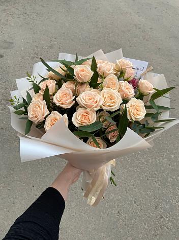 Букет Кремовые розы Латте в Тургенево