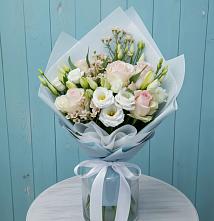 Букет цветов из:  Розы и Лизиантусы в Тургенево