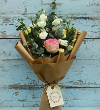 Букет цветов из:  Розы и Лизиантусы в Тургенево